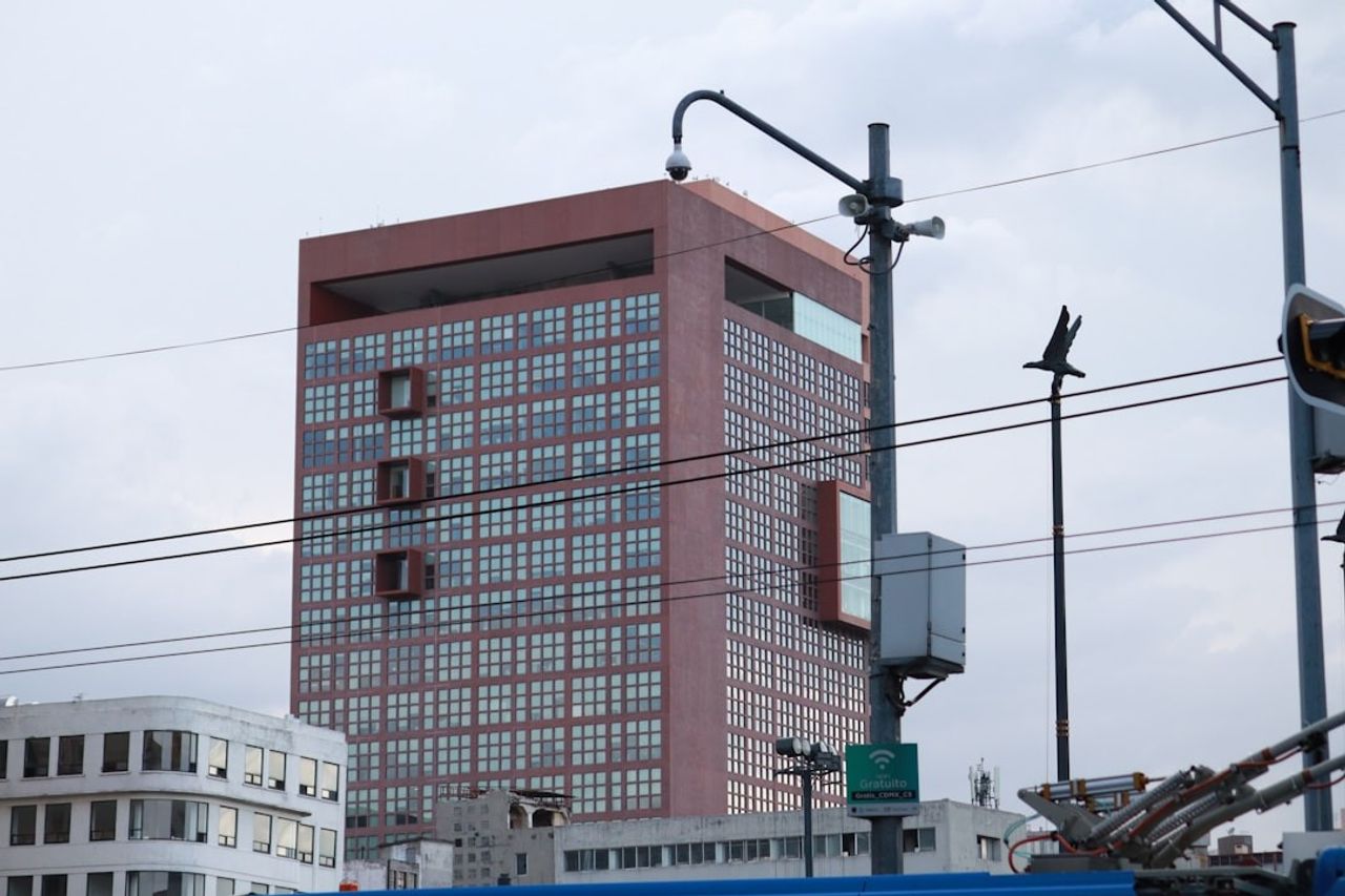 Données GA4 : Démystifiez l'Inconnu et Propulsez vos Stratégies Sans Une Ligne de Code !