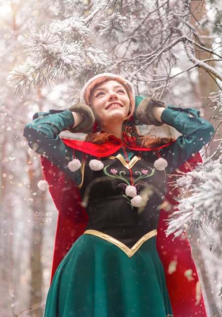 preview for Anna (Winter Outfit)