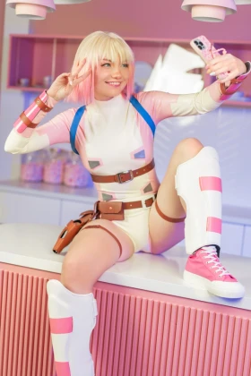 Gwenpool - 1