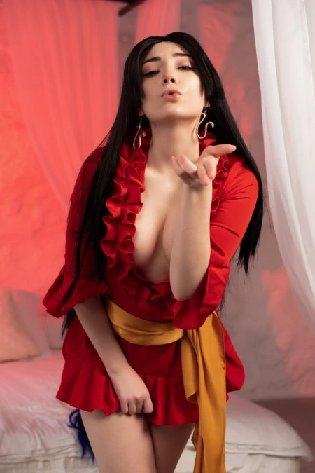 preview for Boa Hancock, Pirate Empress