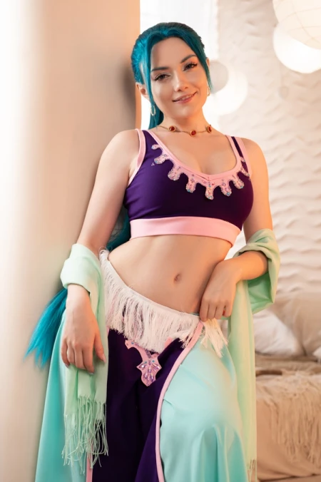 preview for Nefertari Vivi