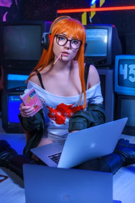 Futaba Sakura - 3