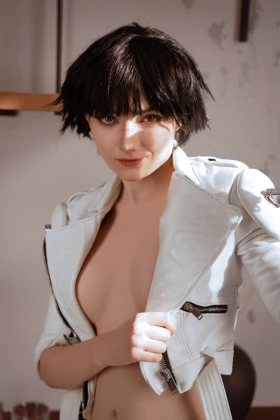 Lady - 1