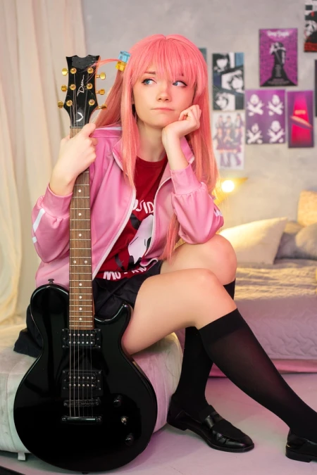 preview for Hitori Gotoh (Bocchi The Rock)