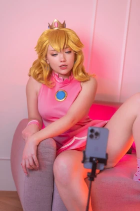 Peach (Mario Power Tennis) - 4