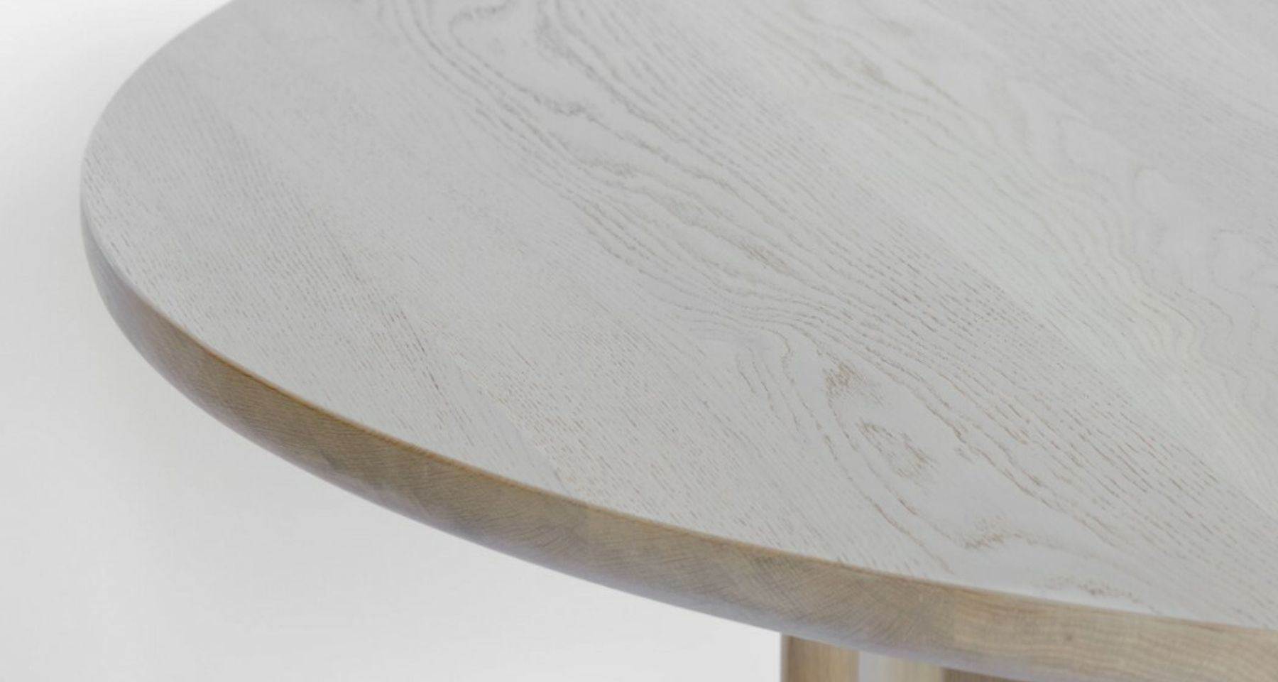 Crest Round Table by Sun at Six