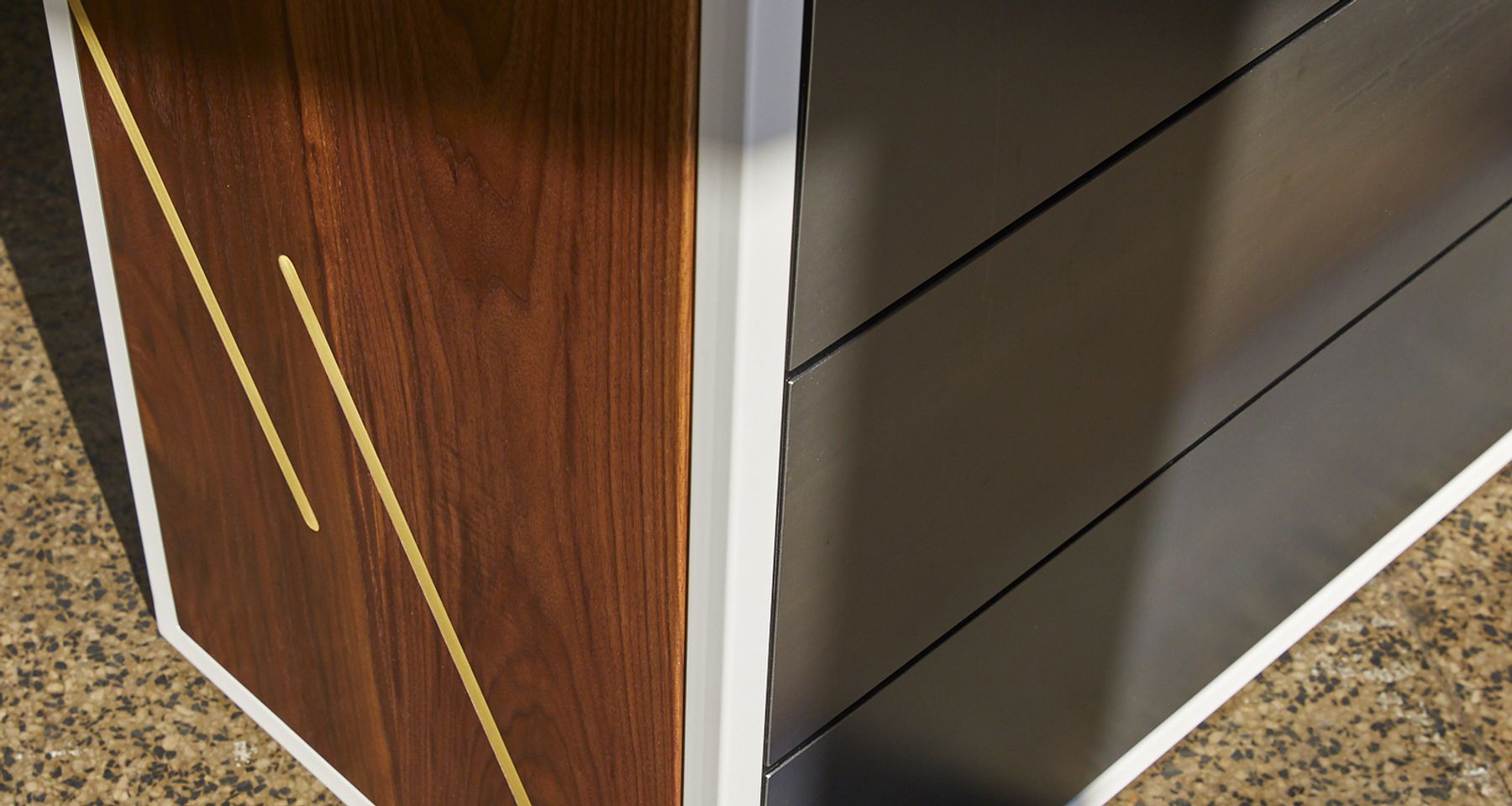 Lateral Dresser by CAUV Design