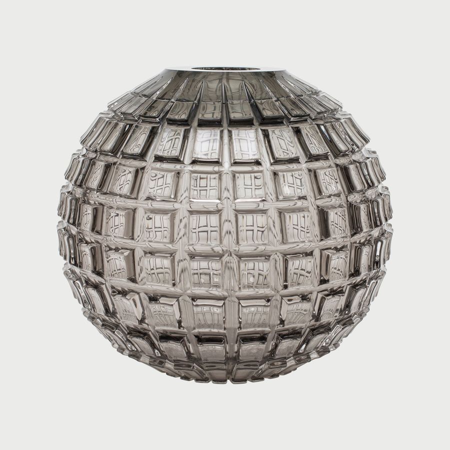 Atlas Vase