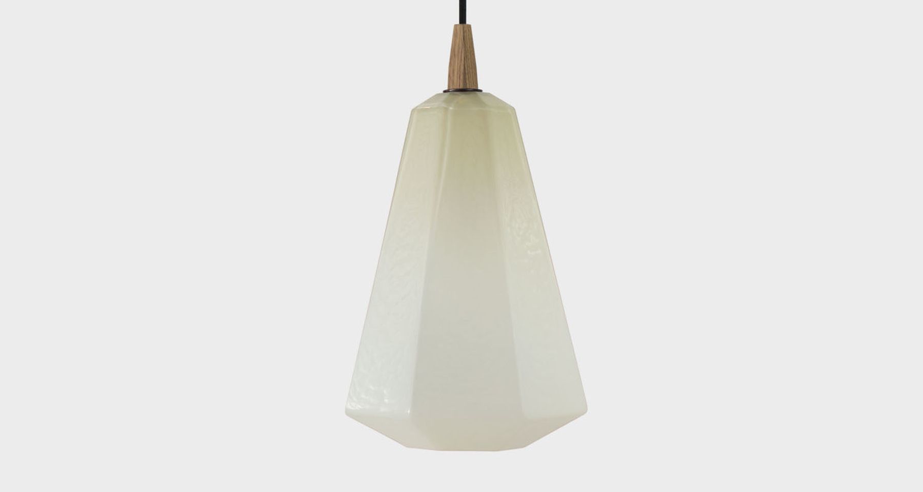 Prim (POLY POP PENDANT Collection) by TOKENLIGHTS