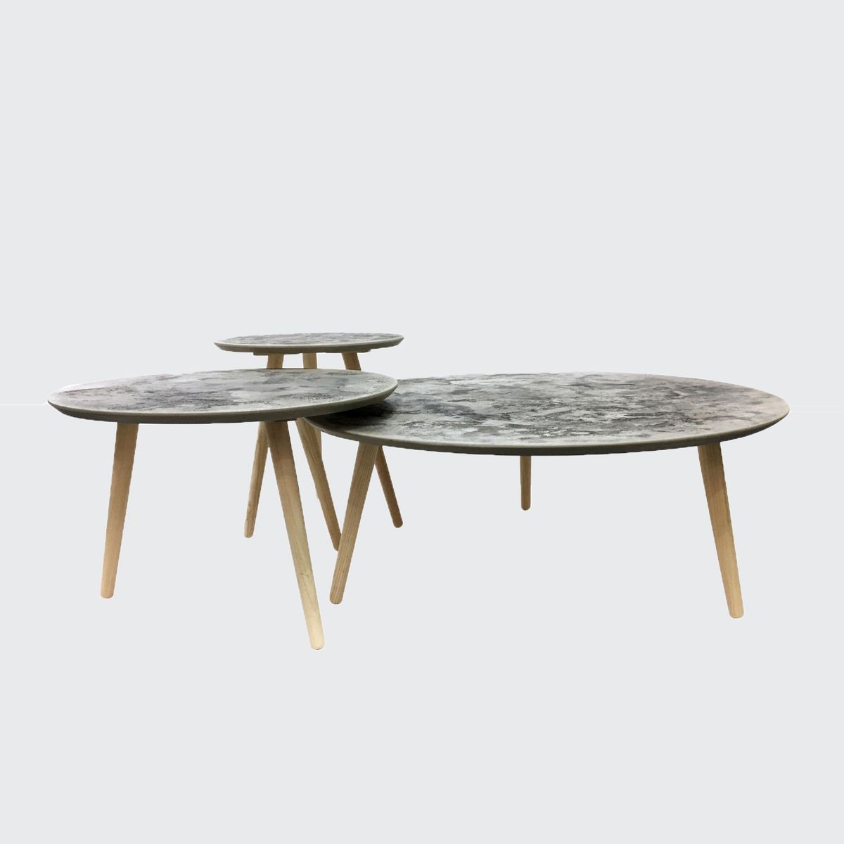 Moon Nesting Tables