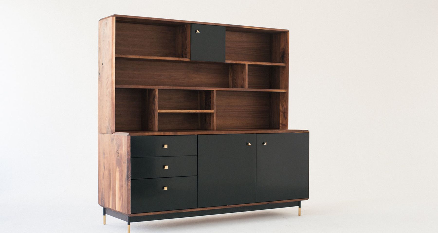 Mandelbrot Hutch by De JONG & Co.