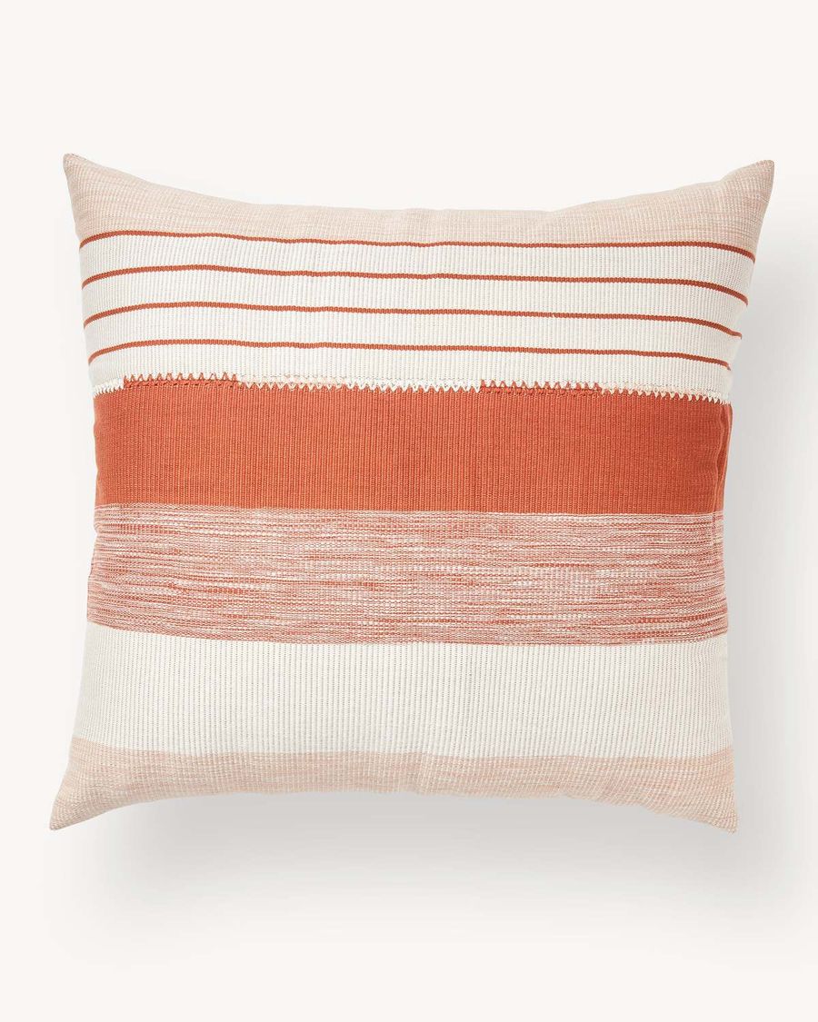 Pantelho Pillow Rust + Cream