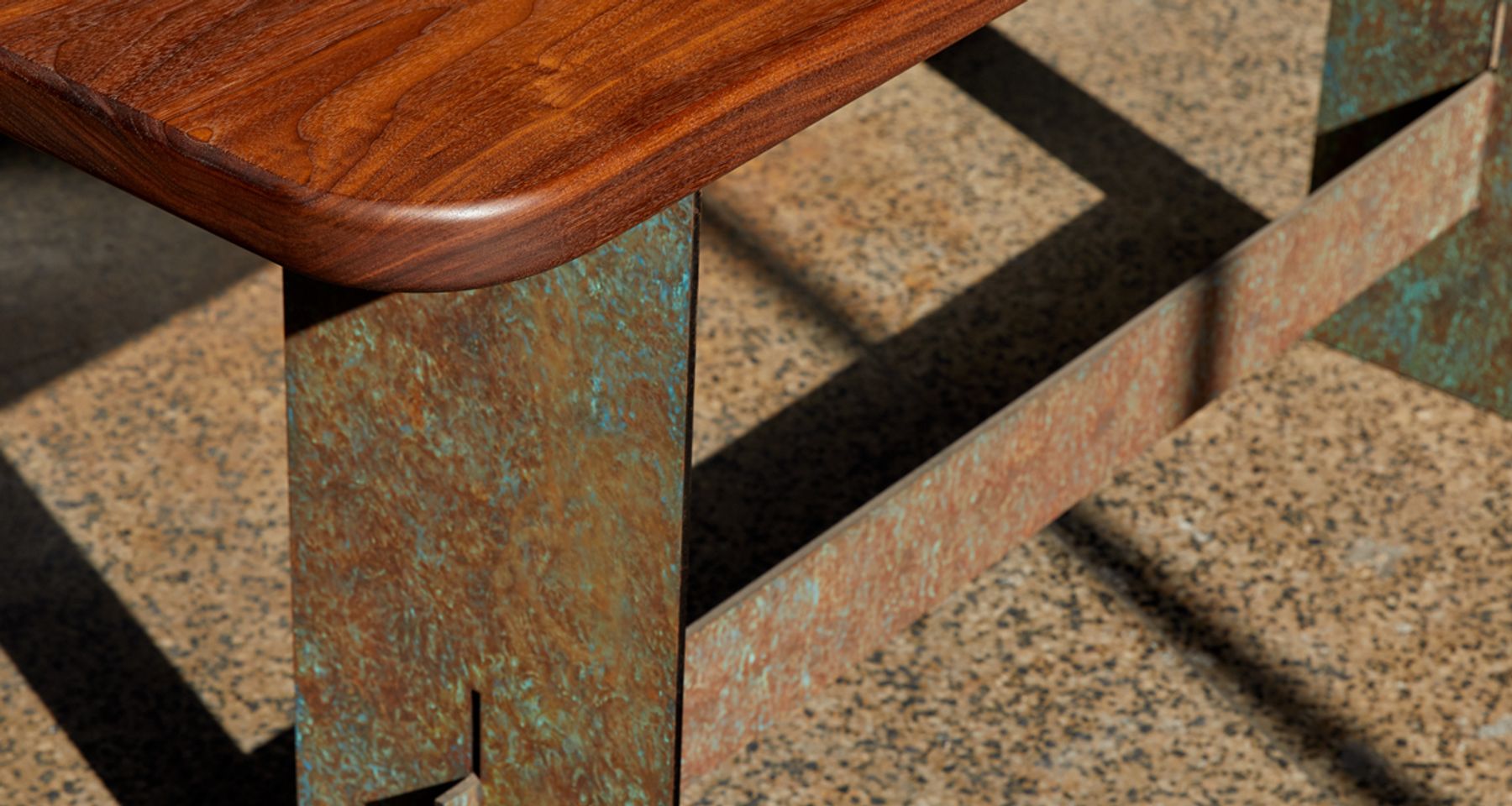 Symmetric Console by CAUV Design