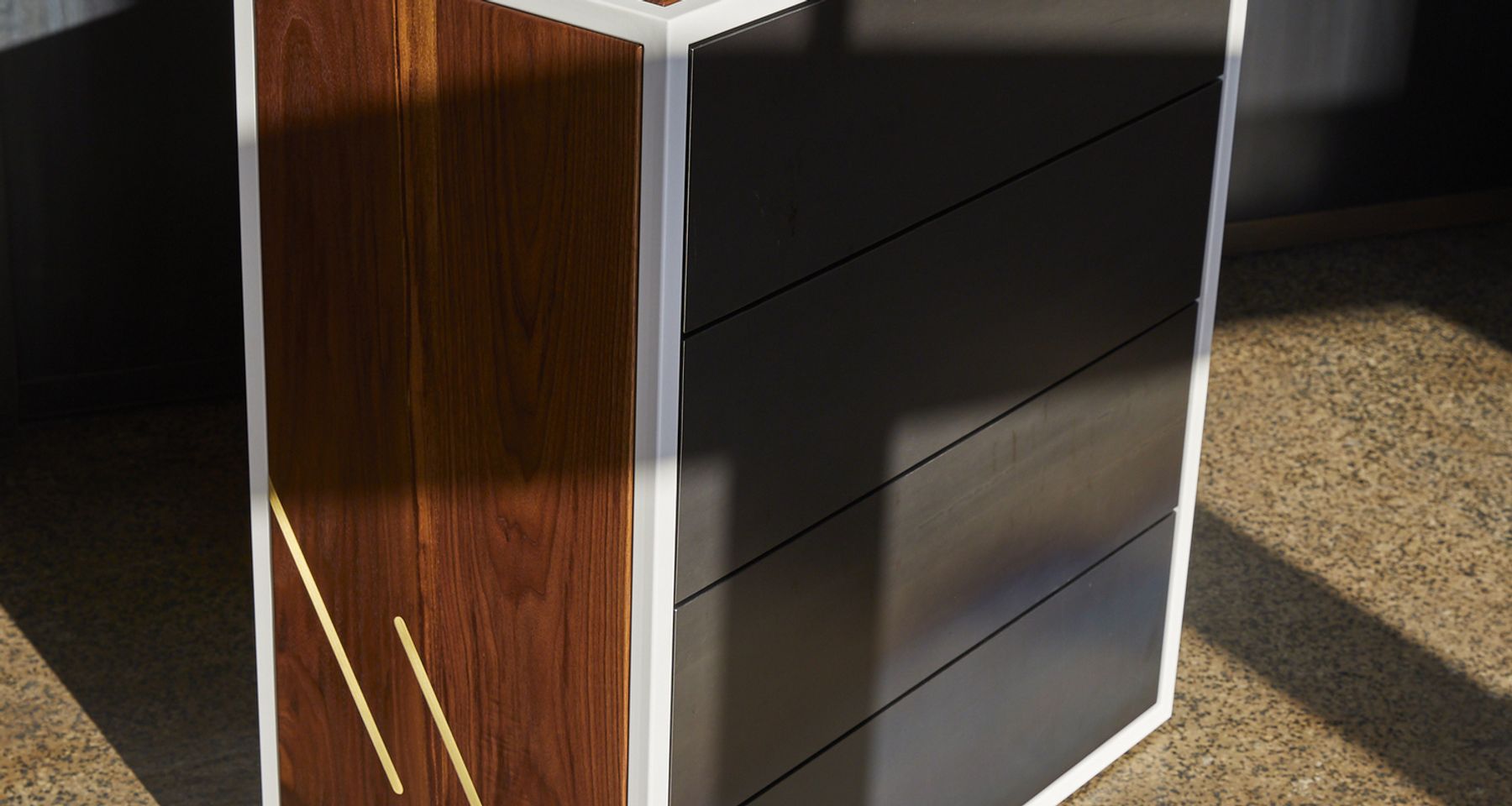 Lateral Dresser by CAUV Design