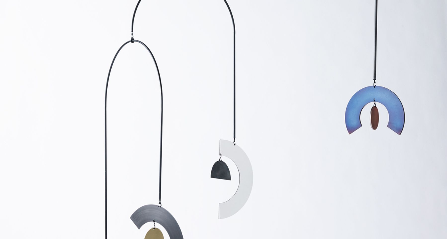 Cascade Mobile 2 by Kin & Company