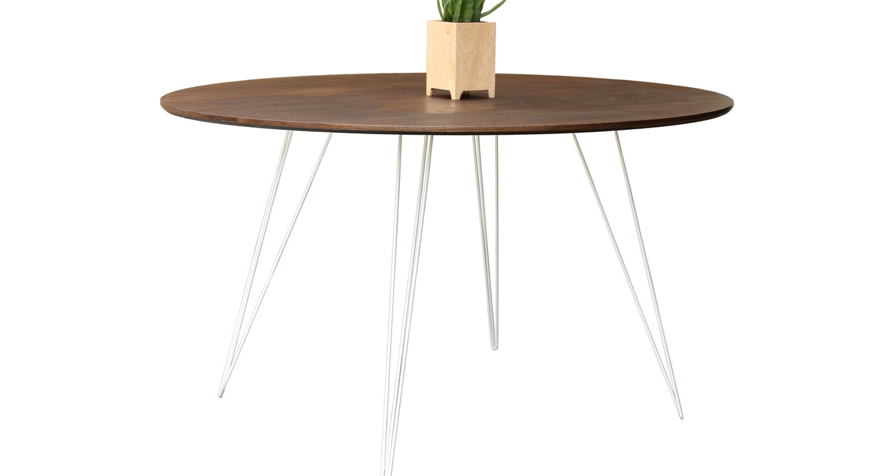Williams Dining Table Oval by Tronk