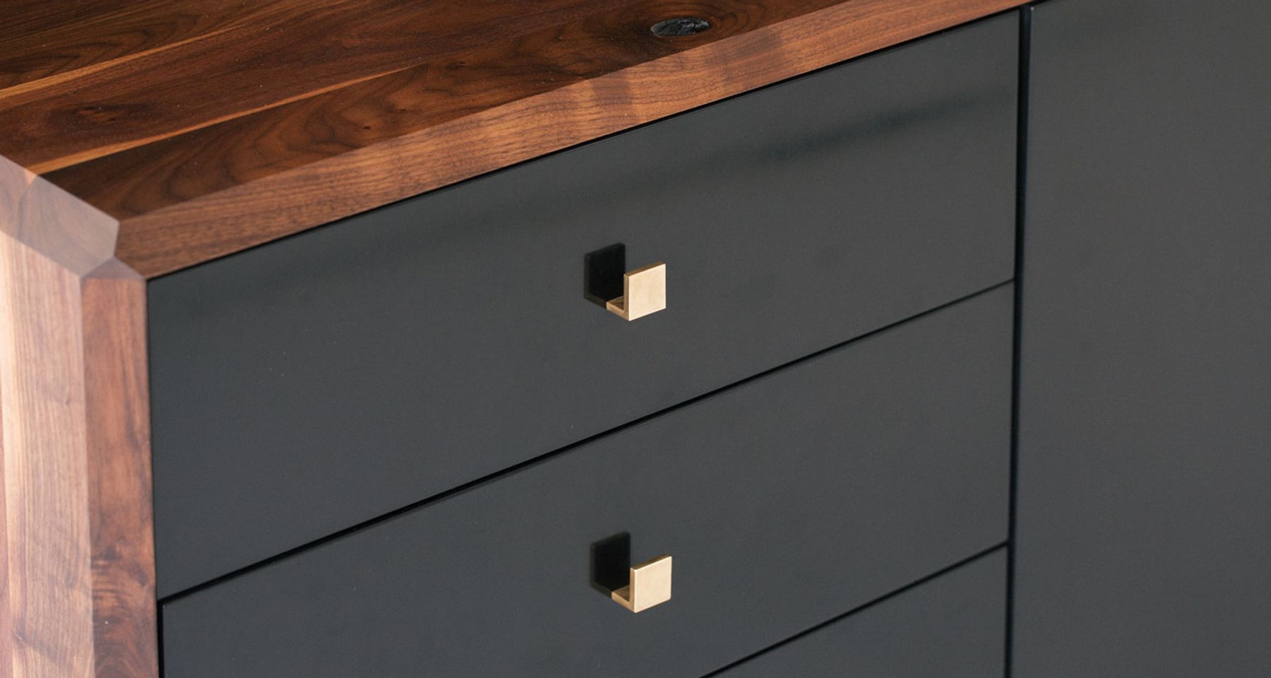 Mandelbrot Hutch by De JONG & Co.