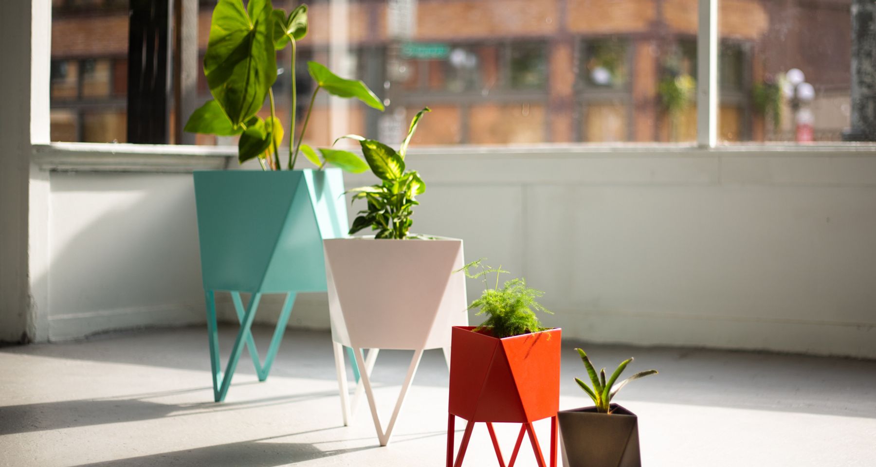 Deca Planter | Mineral by Force/Collide