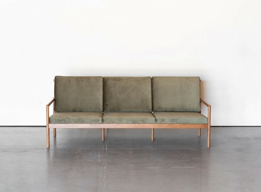 Ten Sofa
