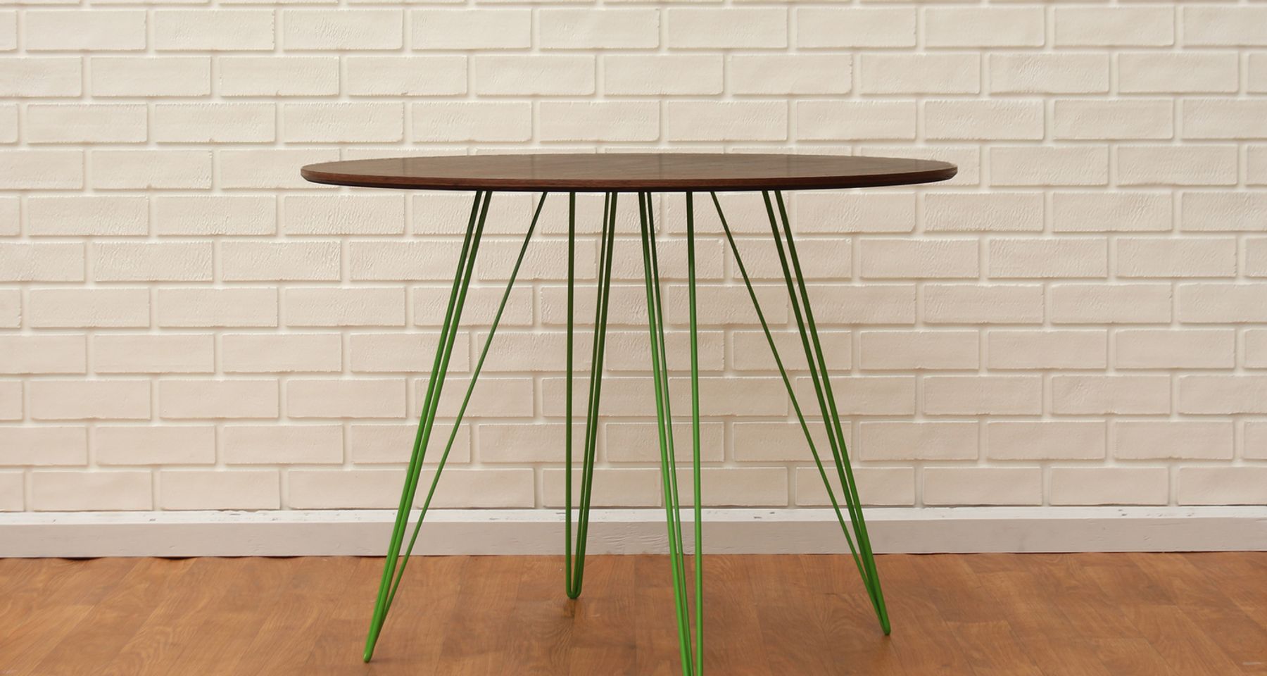 Williams Dining Table Oval by Tronk