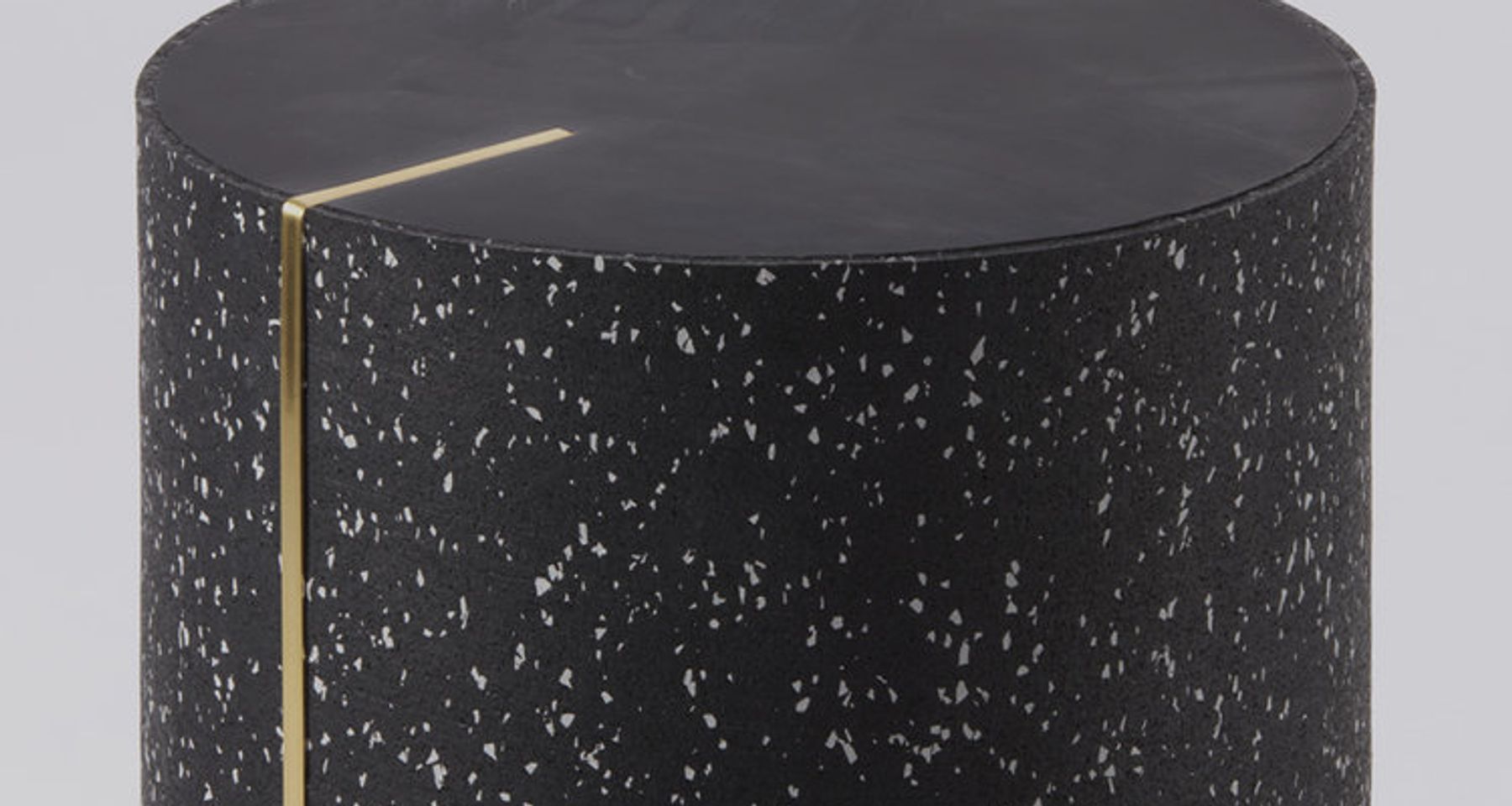 Black Concrete Rubber CYL by Slash Objects