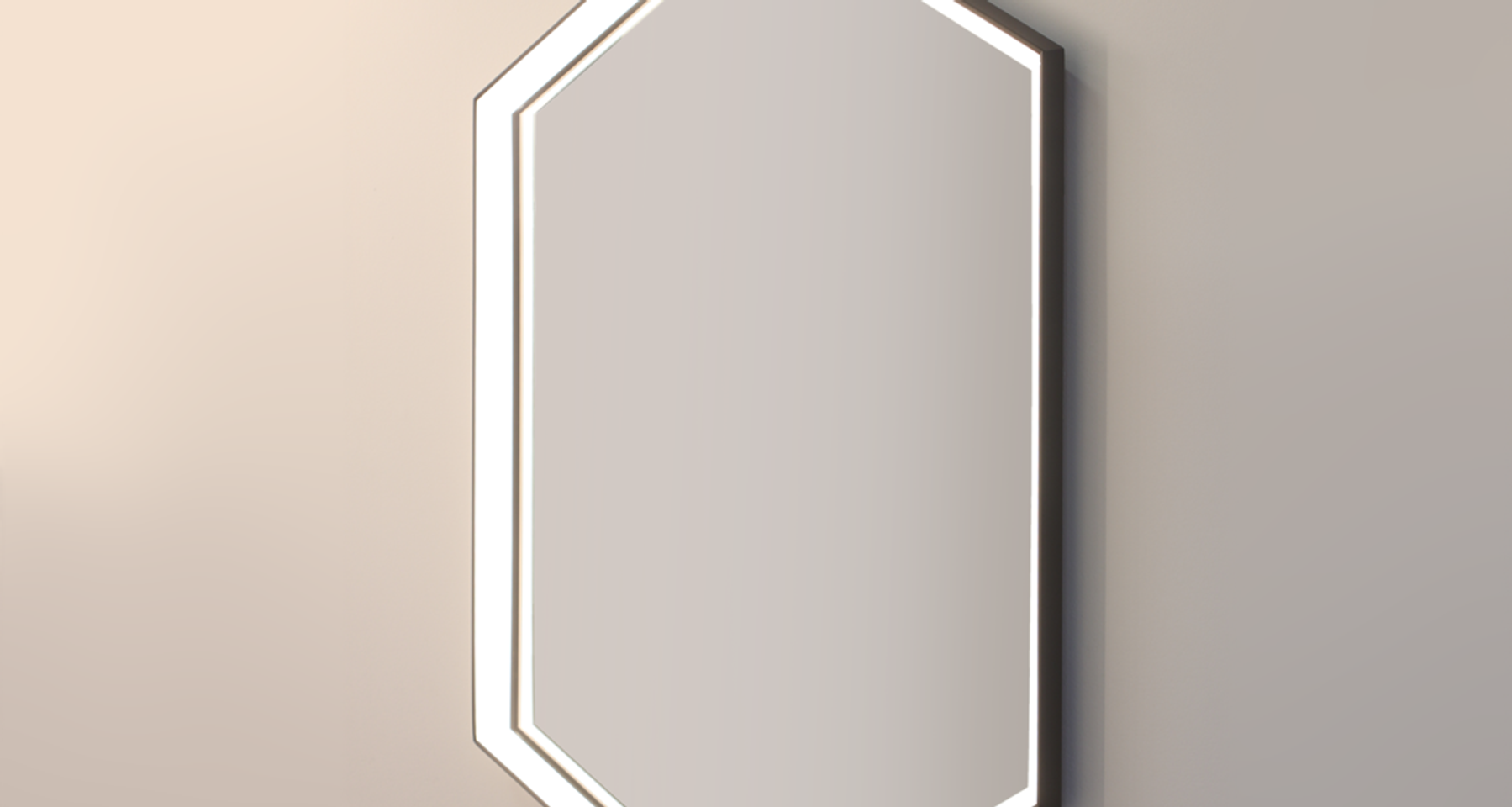 KRUOS MIRROR LM31 by Studio Endo