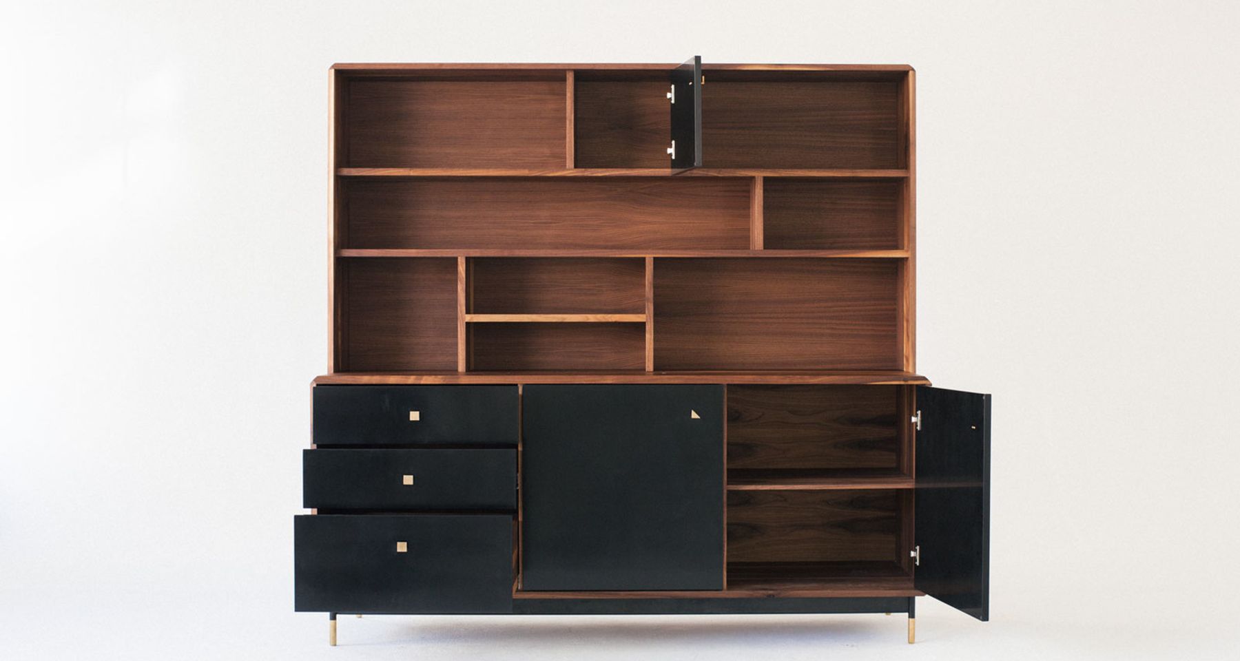 Mandelbrot Hutch by De JONG & Co.
