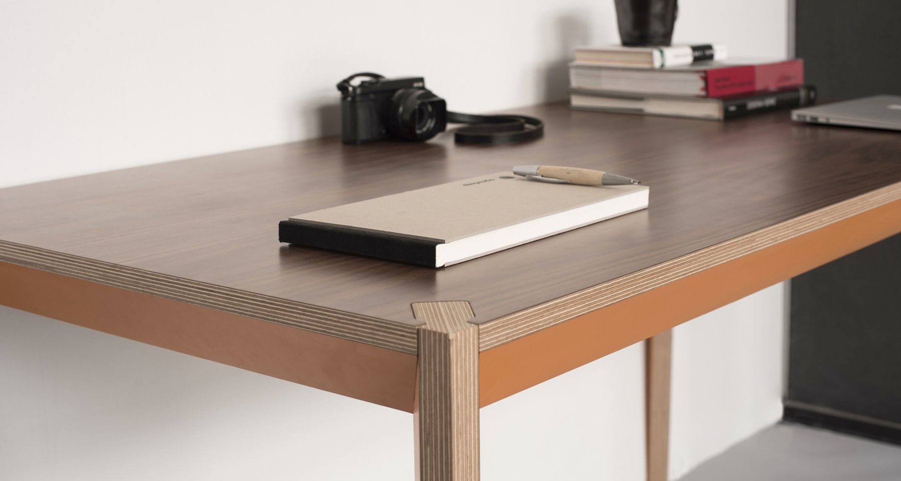 MiMi Table Walnut Orange by Miduny