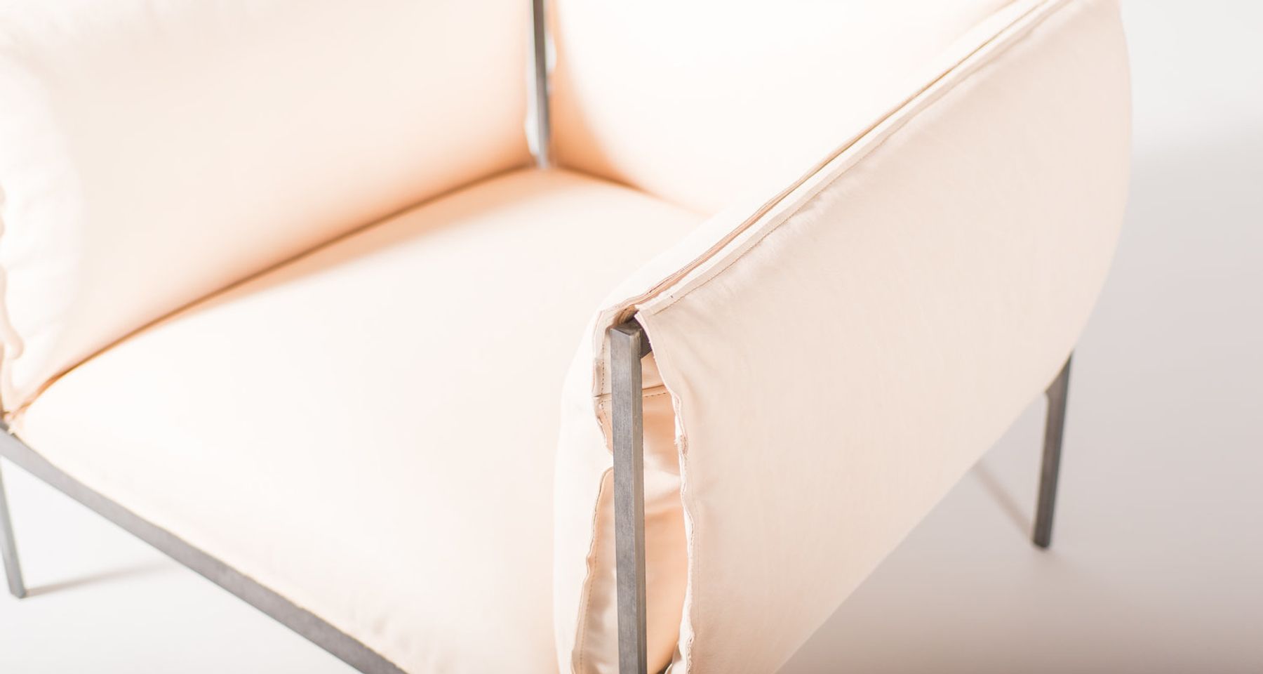 Sofa Single by Klein Agency