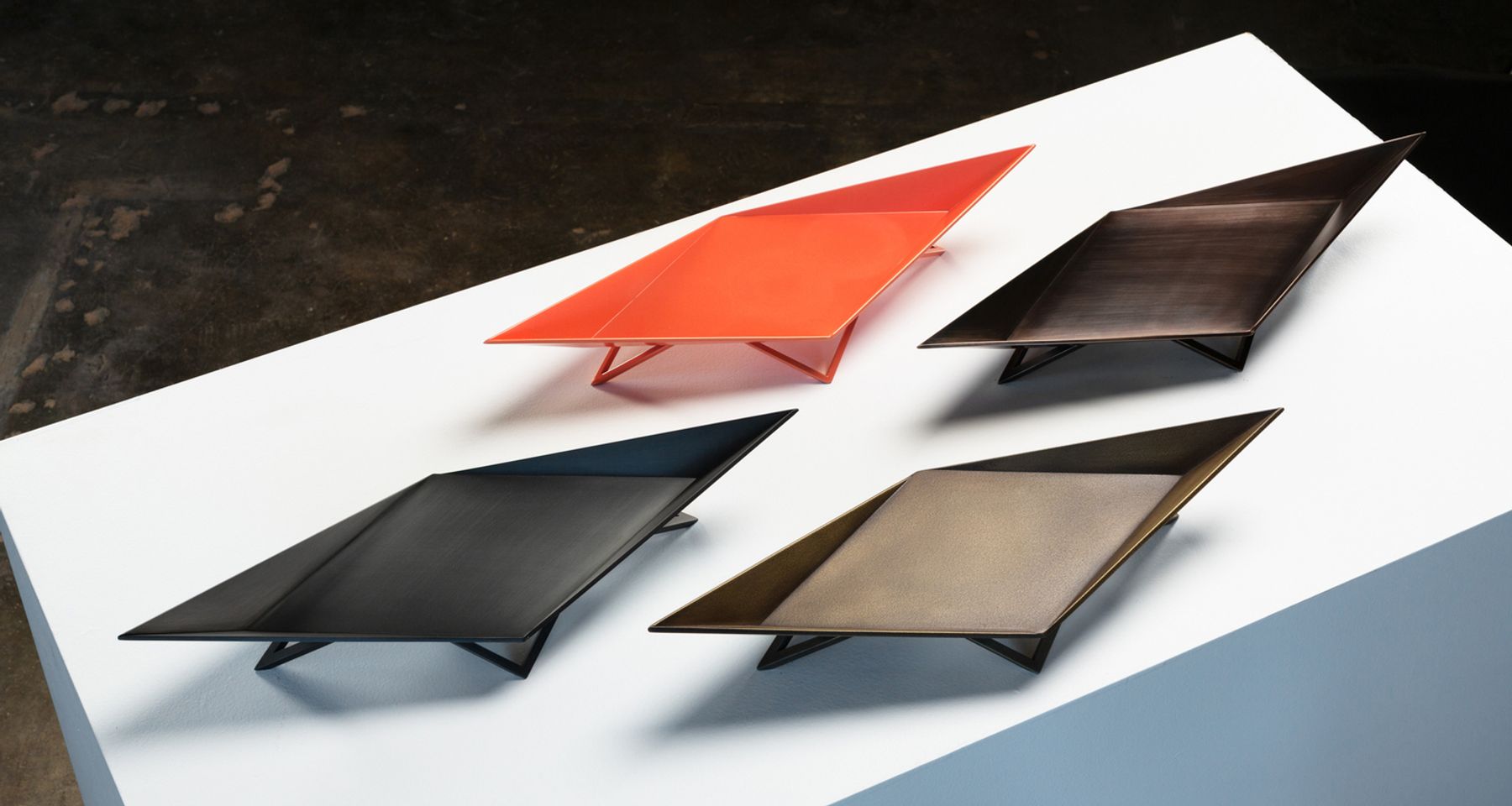 Waypoint Centerpiece | Dark Bronze by Force/Collide