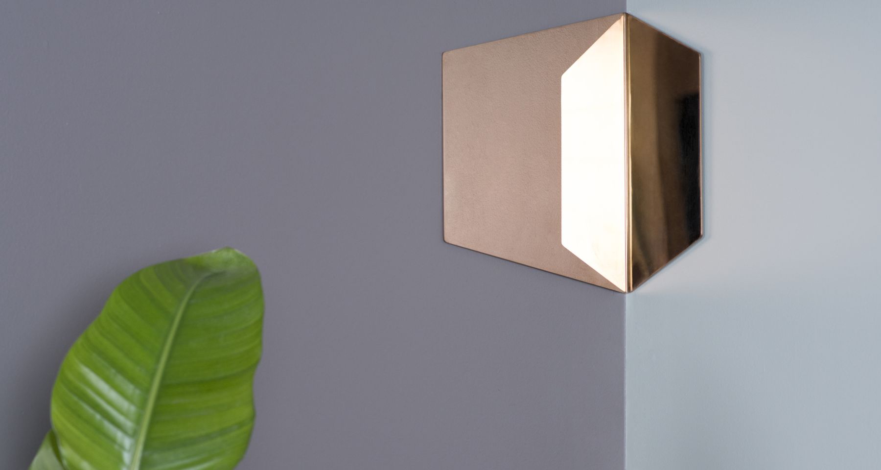 Hex Mirror by Hyfen