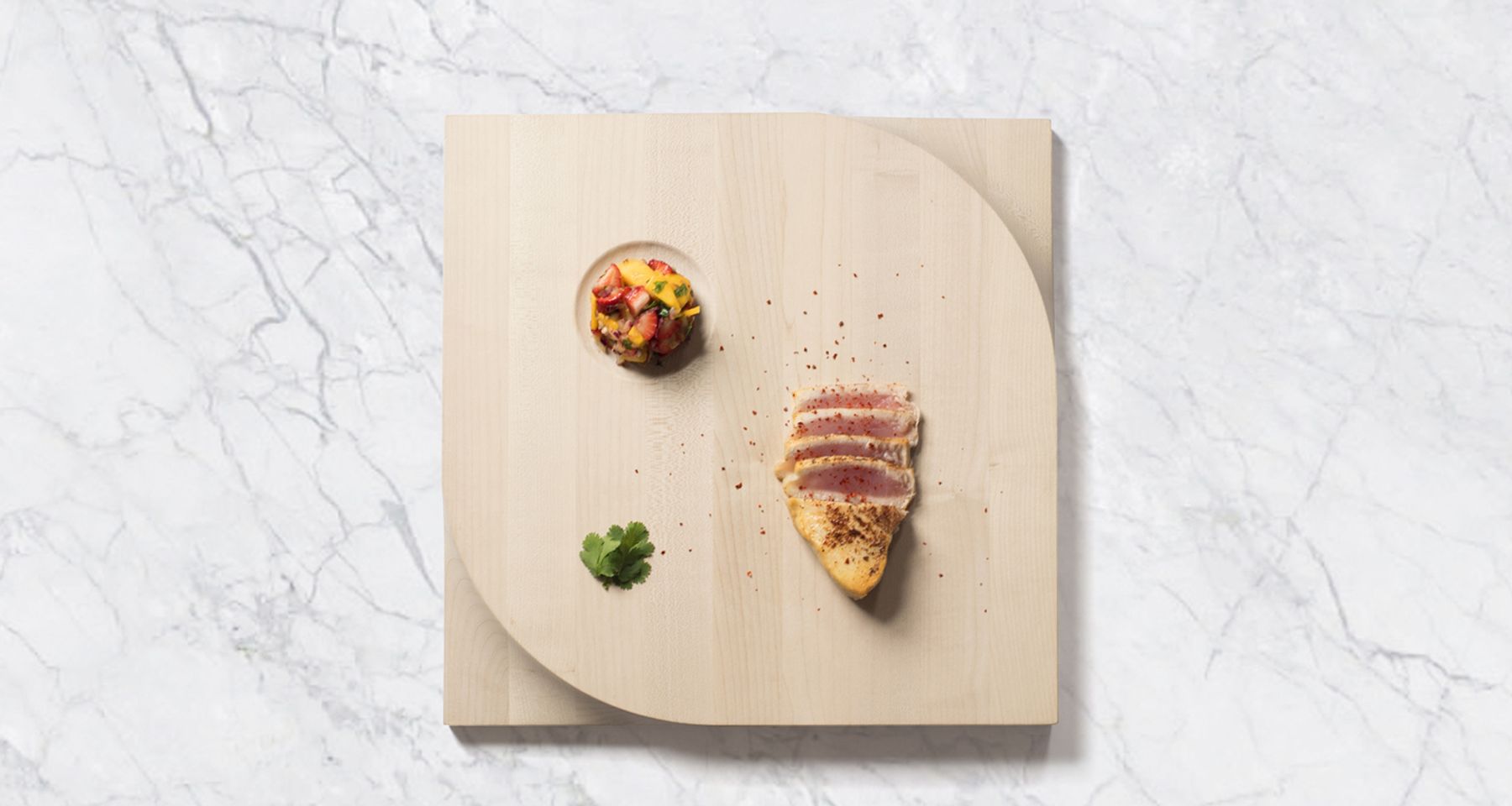 Quadrato - Serving Plate & Cutting Board by Miduny