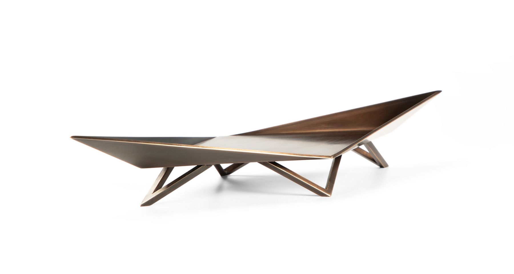 Waypoint Centerpiece | Dark Bronze by Force/Collide