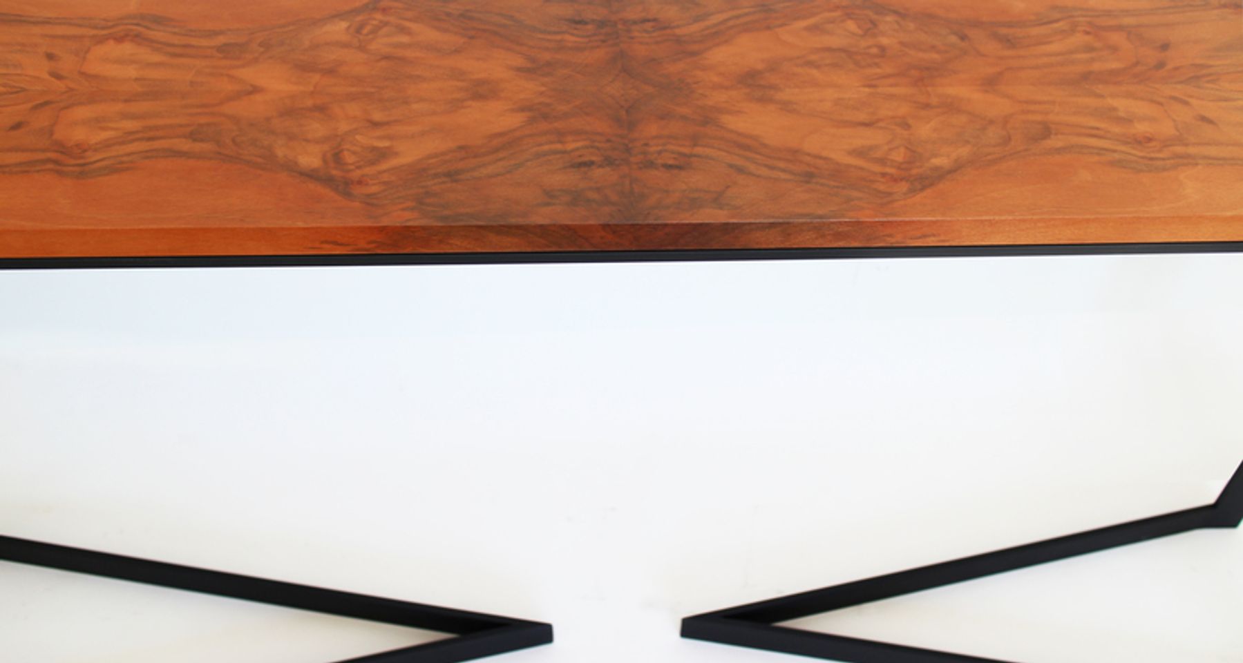 VV Console by Alex Drew & No One