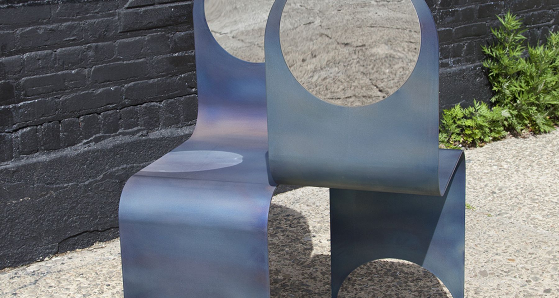 Thin Tete-a-Tete by Kin & Company