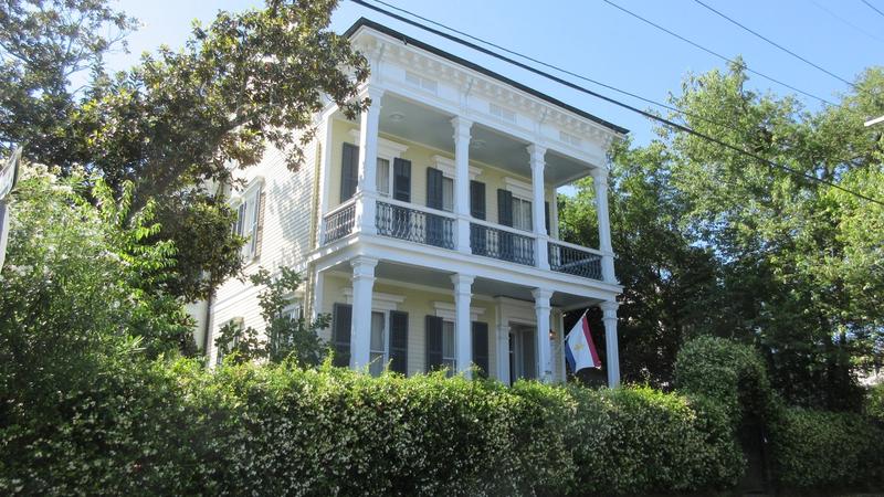 Stately mansion on Coliseum Street in the Garden District
