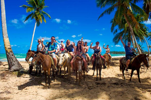Montaña Redonda + Horse Back Riding — 3