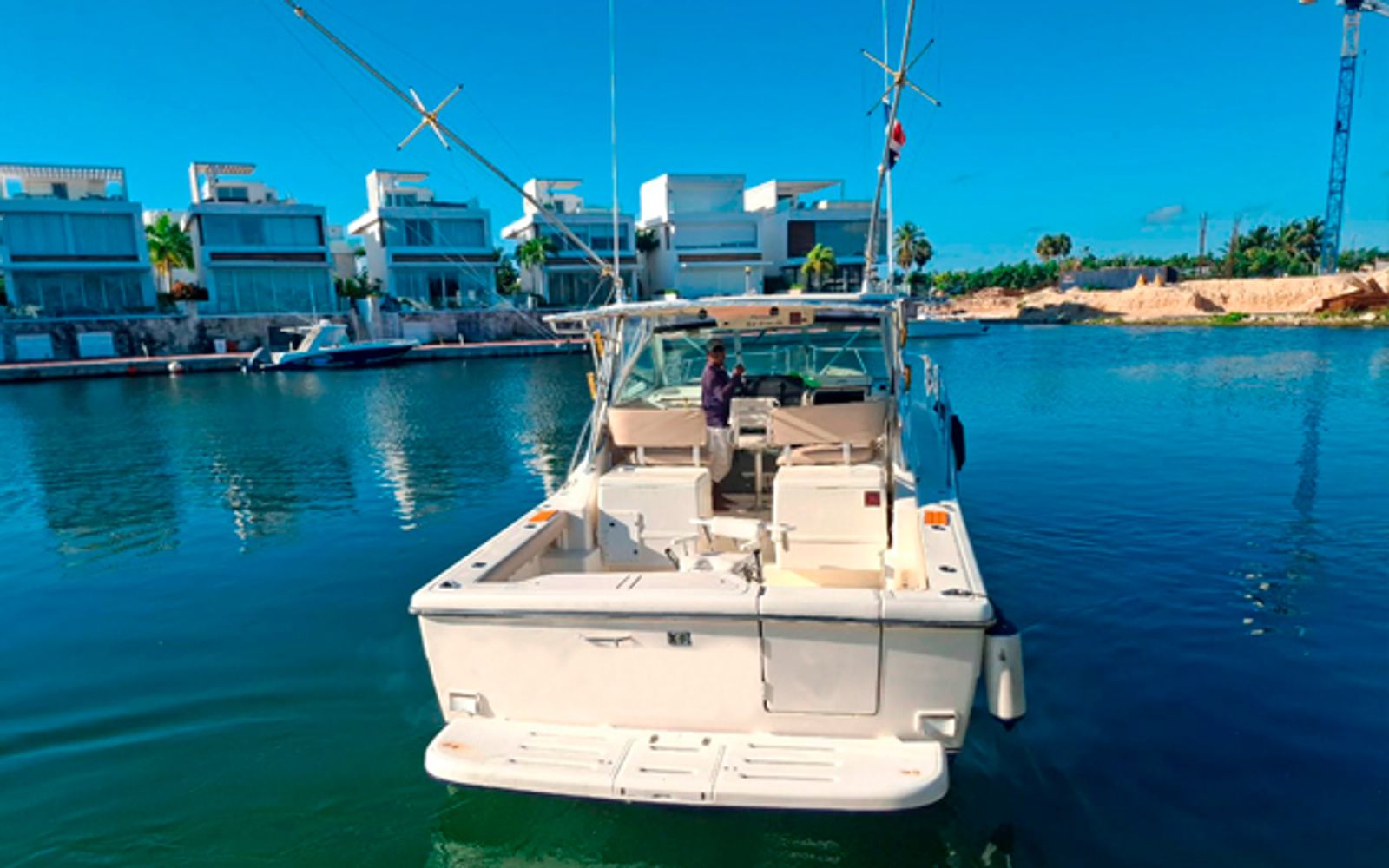 Private Fishing Tour in the Crystal Waters of Punta Cana image 2