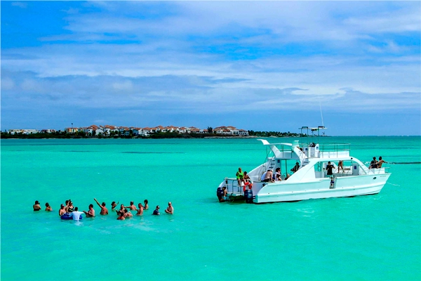 Private Charter Sea Ray 40ft — 4
