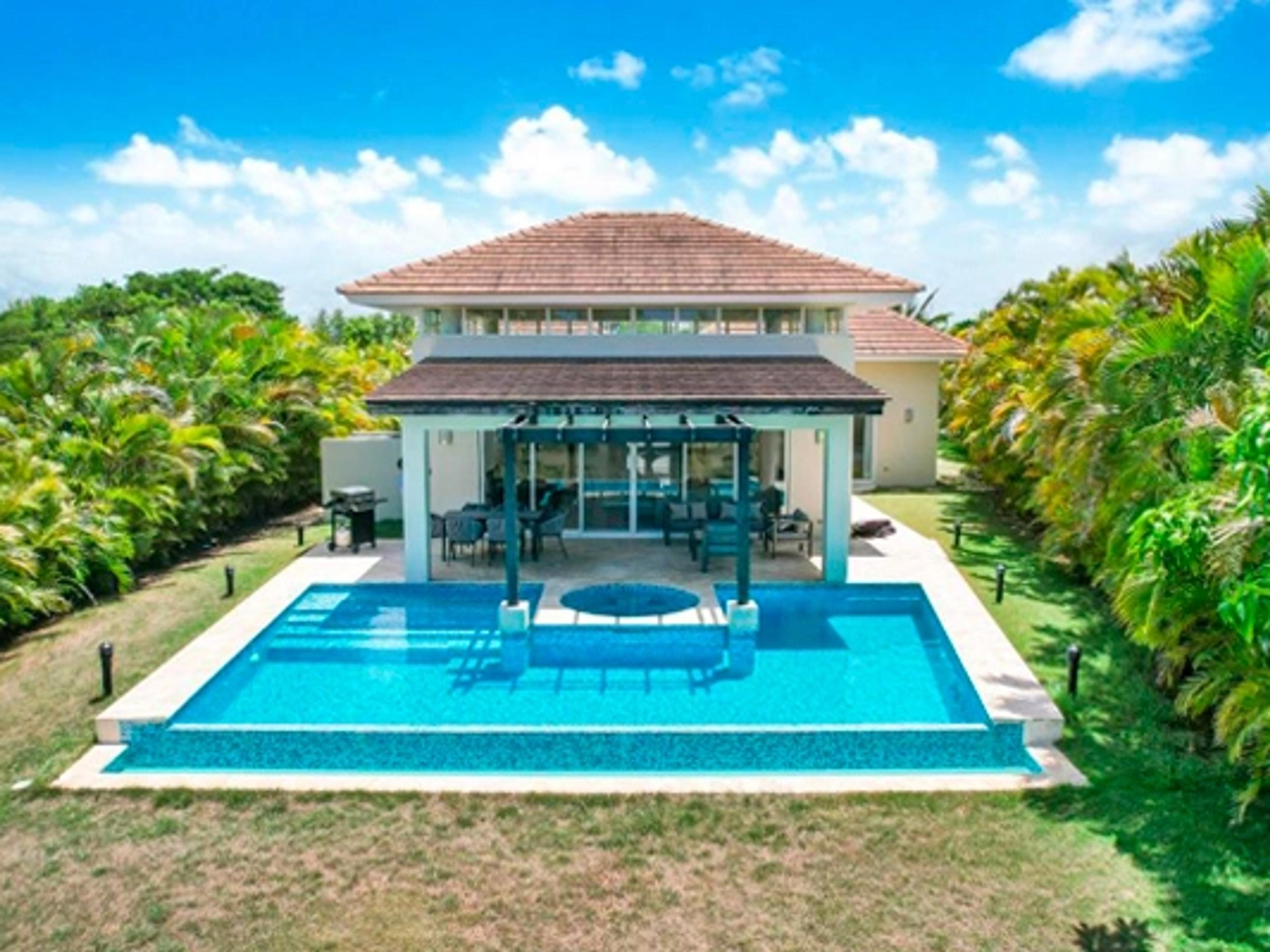 Golf Escape Package Punta Cana | Multi-Round Golf Vacation | Adventures Finder — 3