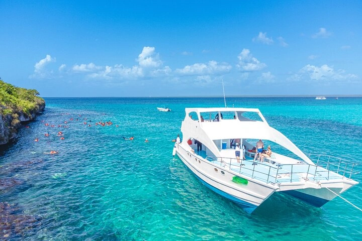 Are Catamaran Tours Worth It? The Honest Answer