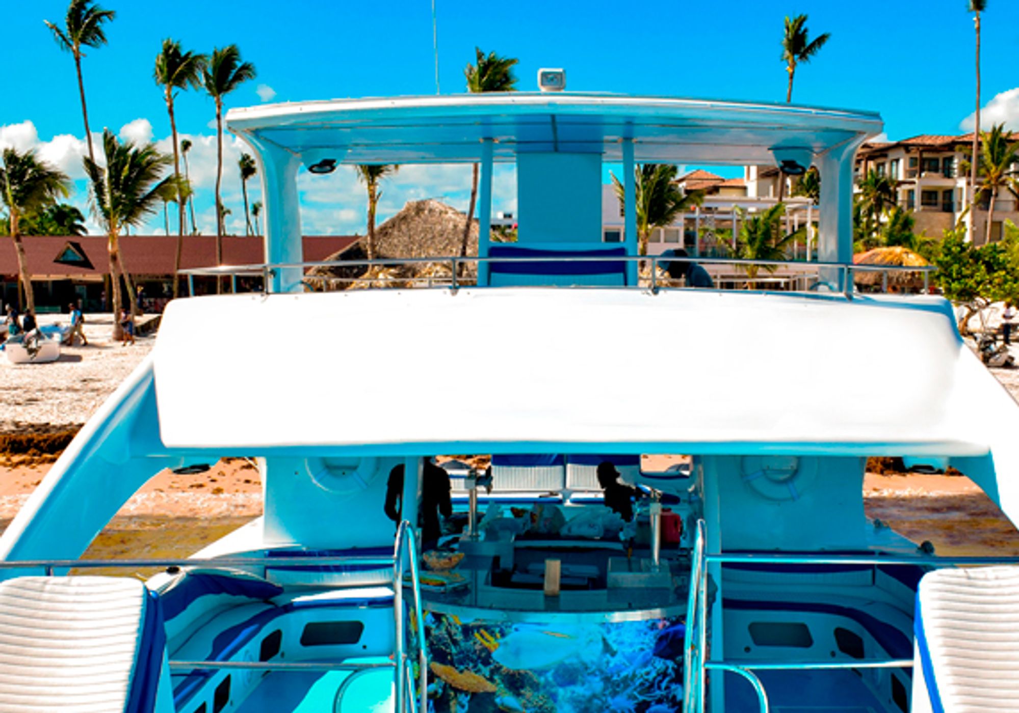 Private Infinity Catamaran gallery 1