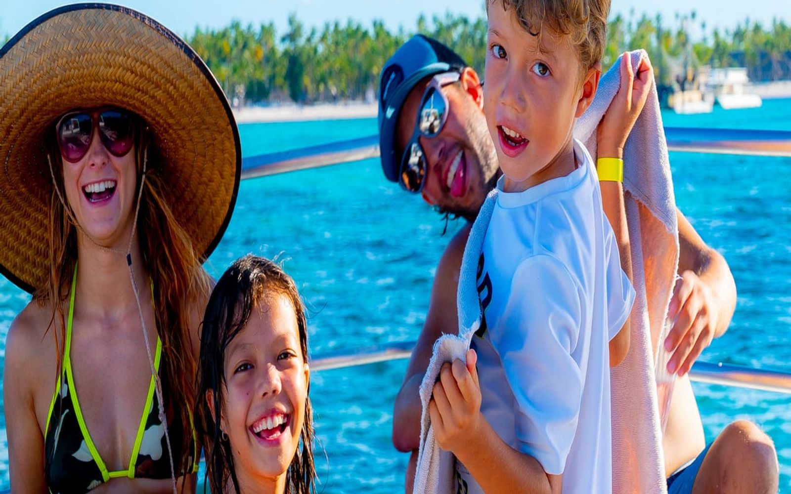 VIP Brunch Private Boat Tour Punta Cana image 2