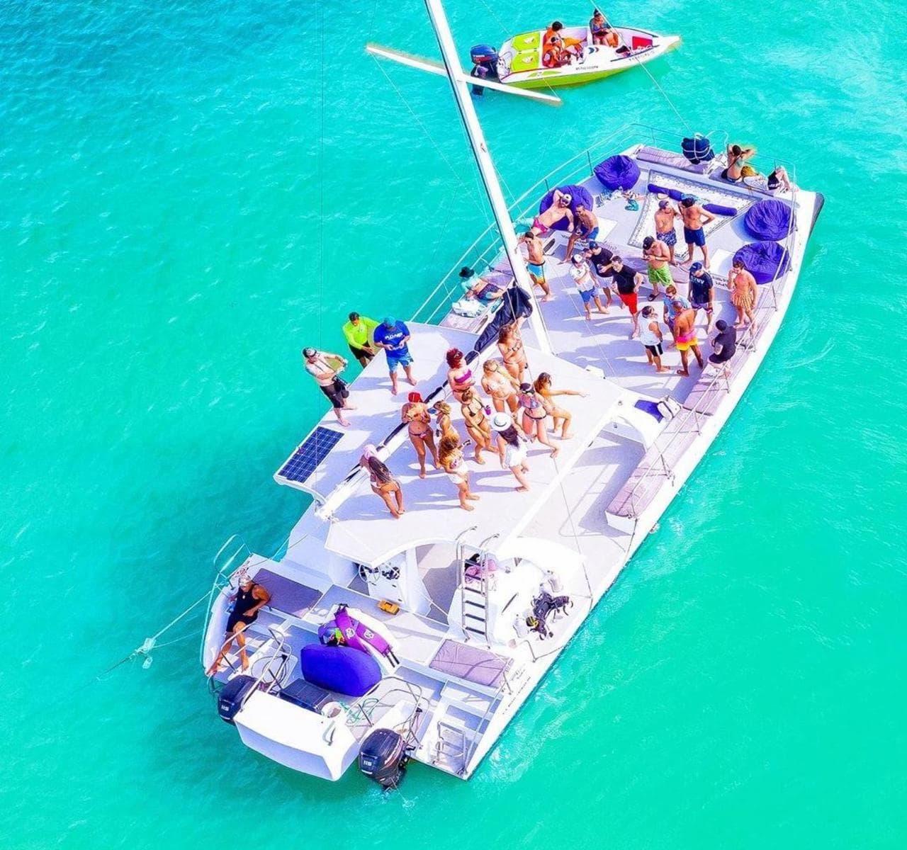 Tour Privado en Barco con Brunch VIP Punta Cana