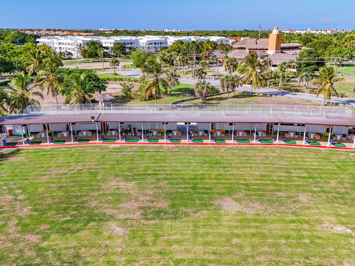 Golf N Shots Punta Cana — Starter Pack image 3