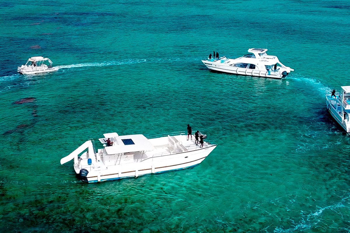 Private Infinity Catamaran