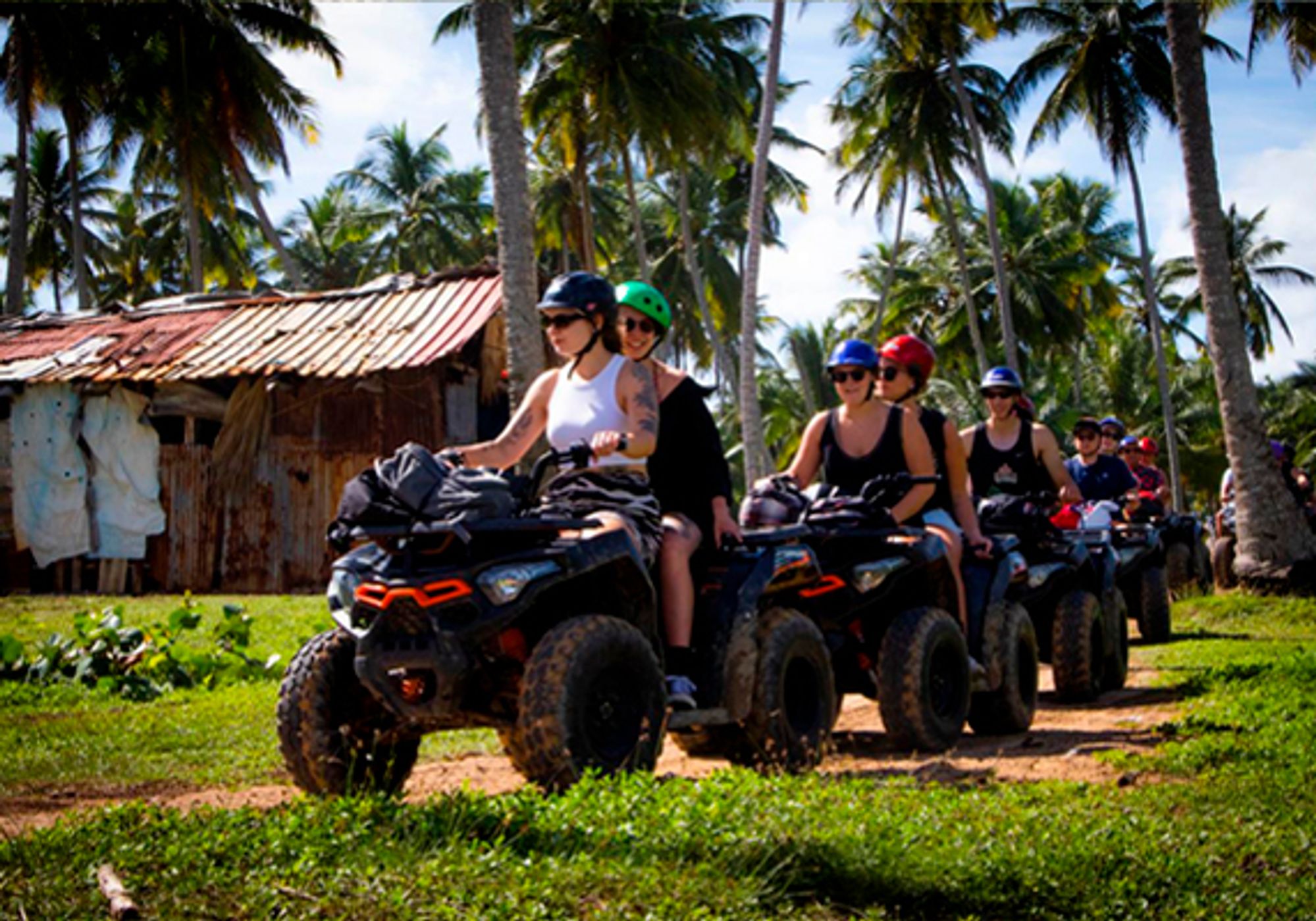 Montaña Redonda & Four-Wheel Adventure gallery 4