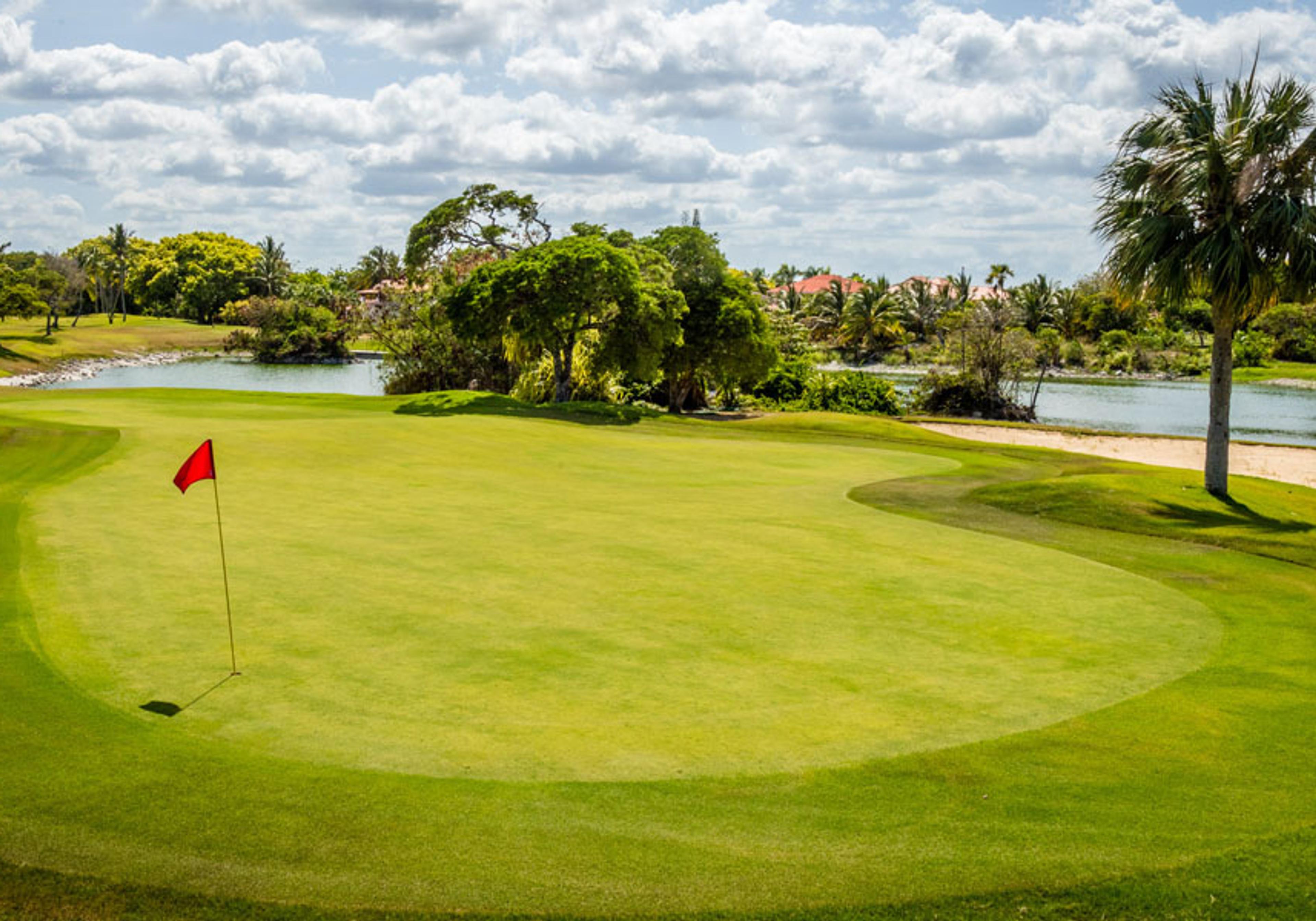 Cocotal Golf & Country Club — 3