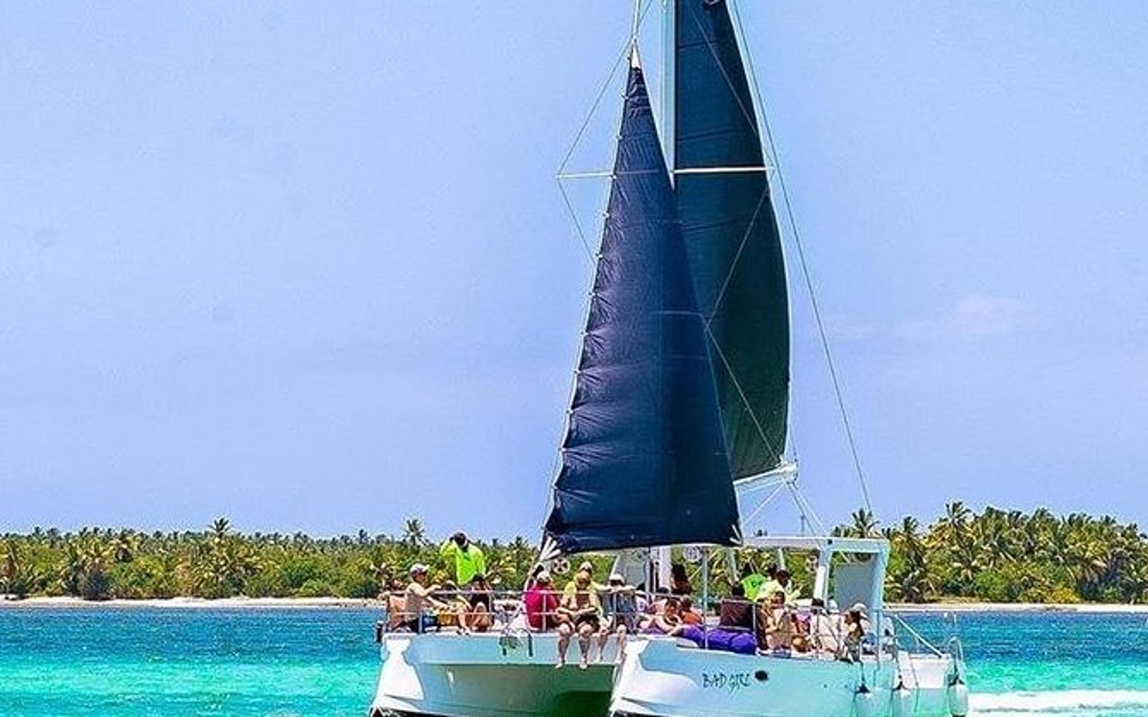 Power Fly Parasailing & Catamaran — 2