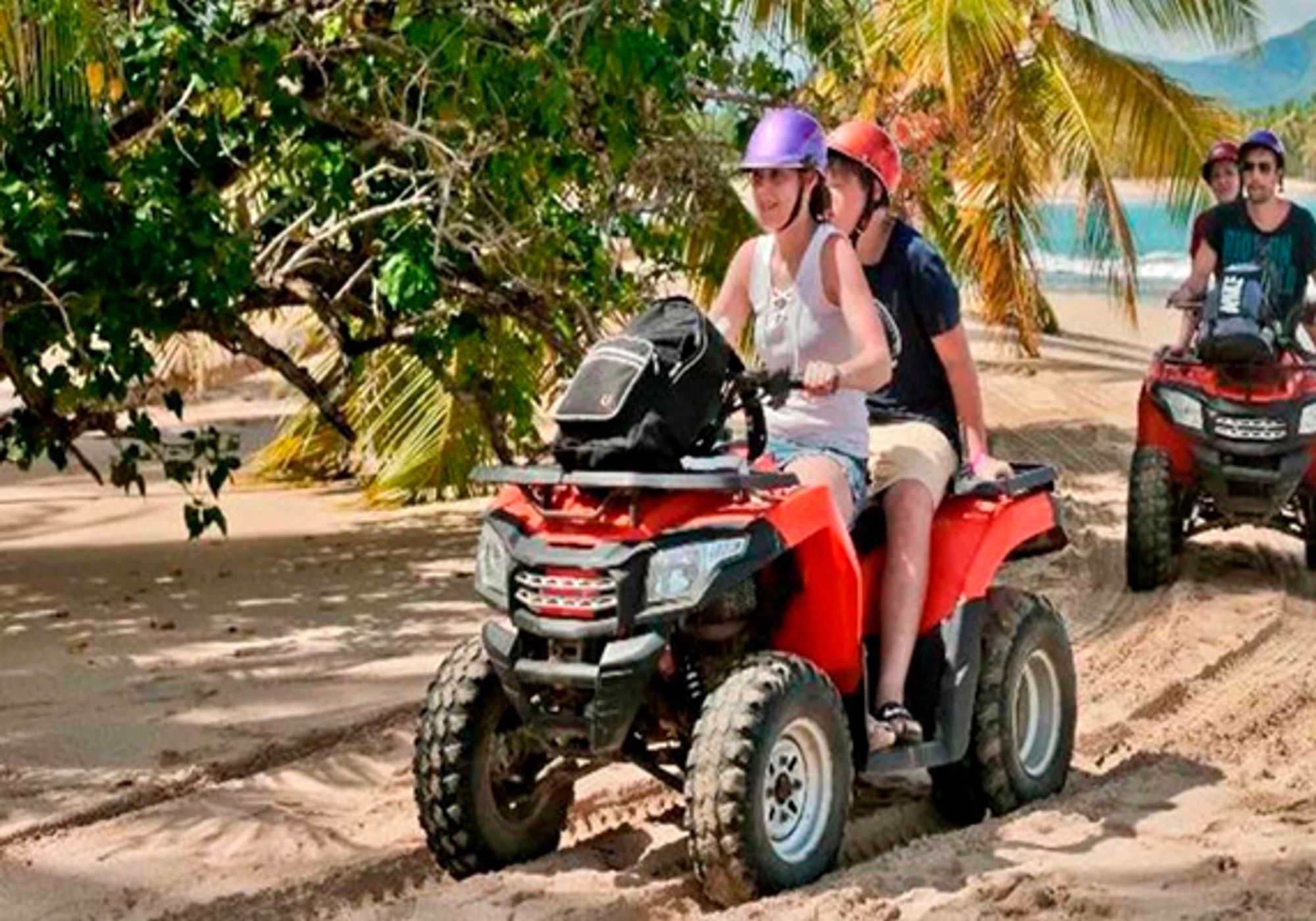 MontaƱa Redonda & Four-Wheel Adventure gallery 3